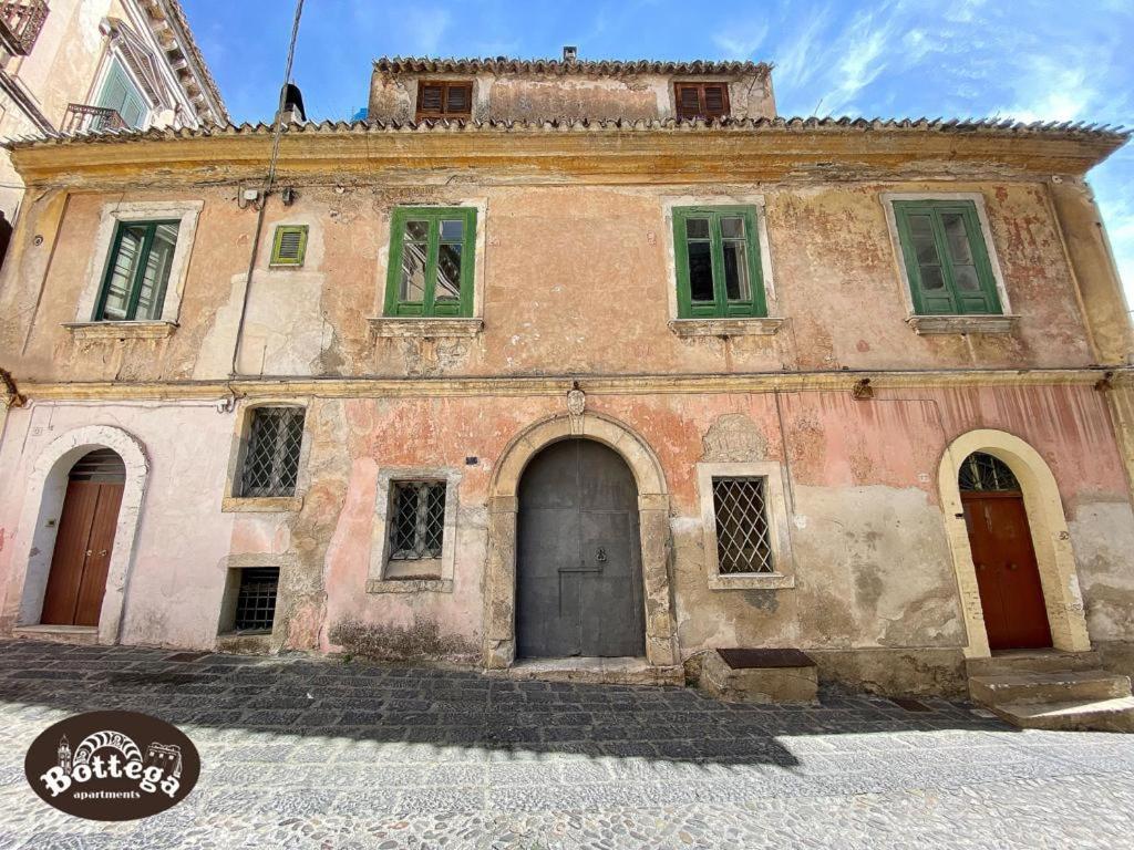 Casa & Bottega Apartments Rossano Exterior foto